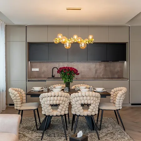 شقة Timonova Luxapartment Freegarage *